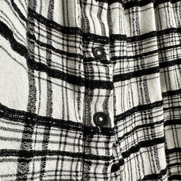By Anthropologie‎ • Longline Plaid Button Down Shirt - Picture 5 of 11